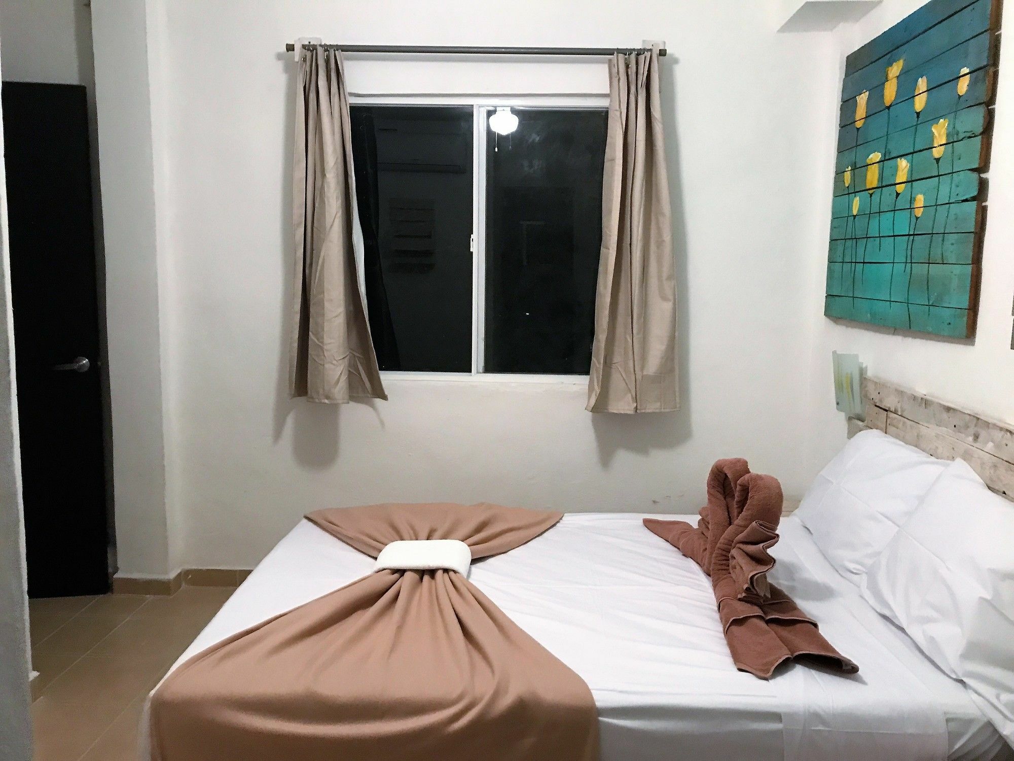 Villa Alejandra Hotel Boutique Playa del Carmen Eksteriør bilde